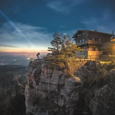 Przy Parku アパート ドゥシュニキ・ズドルイ